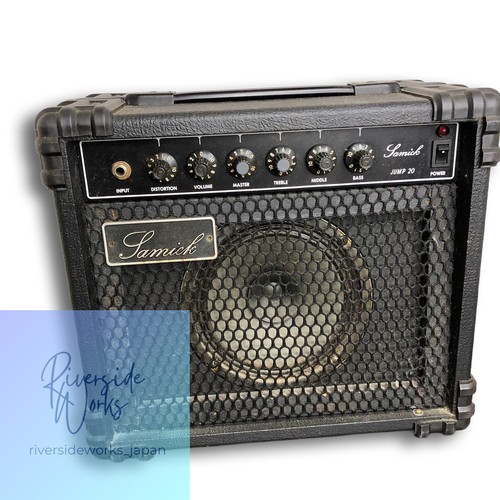 Samick guitar amplifier - guitar, jump