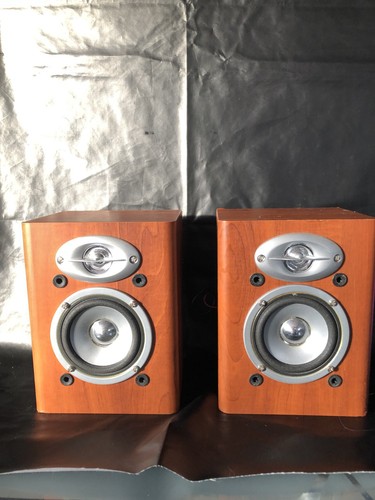 Akai qx4580uf small bookshelf - qx4580uf,