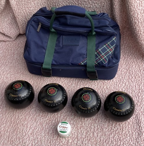 Henselite classic bowls 4 - ii,