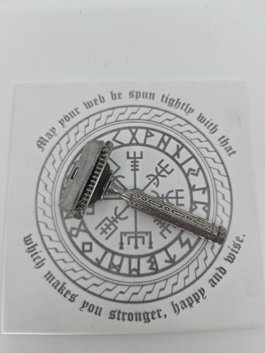 Ever ready safety razor - ready,