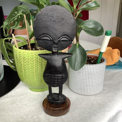 Vintage african carved wood - carved,