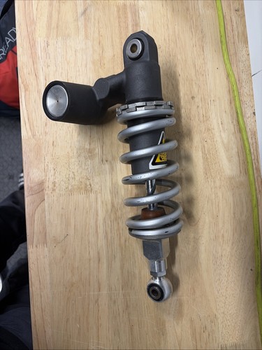 Yamaha 2015 rear shock - r1,