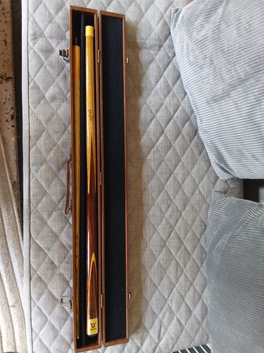 Riley snooker cue piece - riley, 2