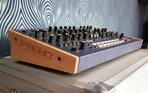 Roland jp8080 solid - solid, oak