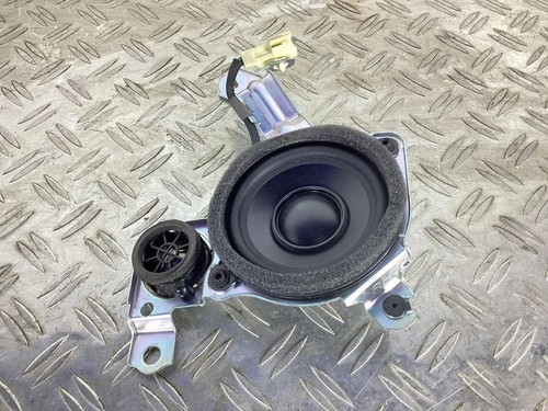 Lexus dash speakers - in-dash,
