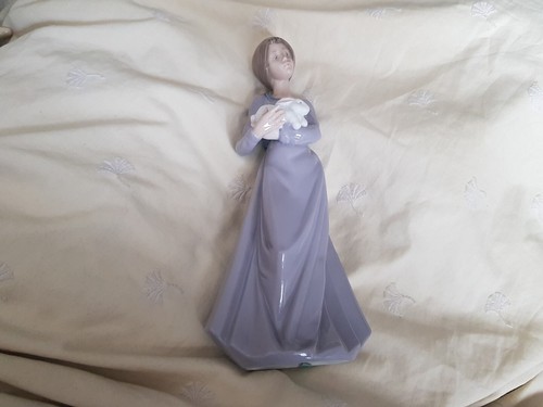 Mint cond lladro nao daisa - mint,