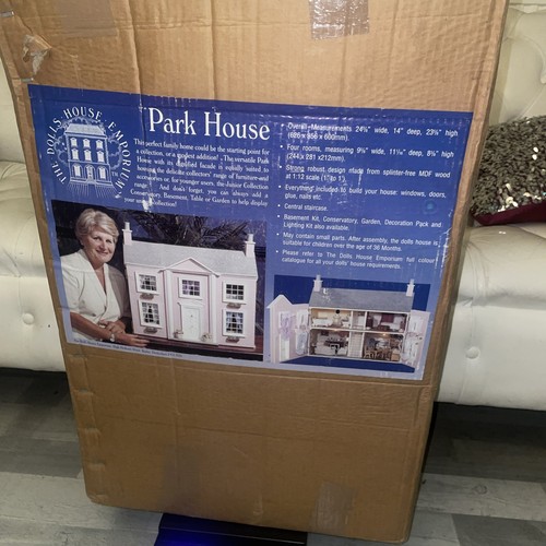 Dolls house emporium park - dolls,