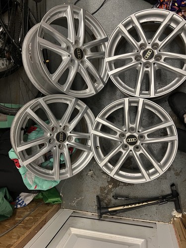 Audi alloy rims - 17, very