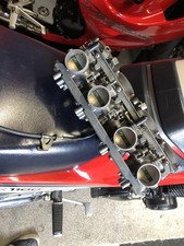 Kawasaki GPz1000RX Carbs For