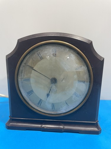 Smiths bakelite electric clock - bakelite,