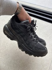 Size 8.5 Uk - Nike Air Max 95