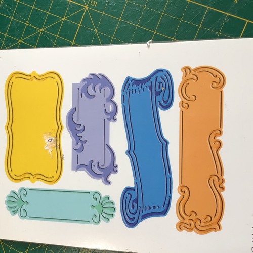 Cuttlebug fancy labels - ,