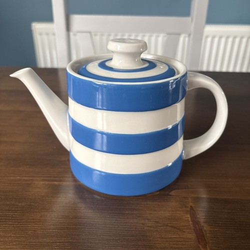 Green cornishware teapot - cornishware,