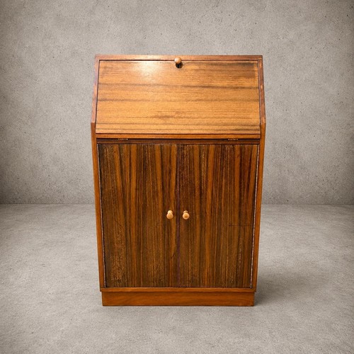 Mid century morris - mid, of