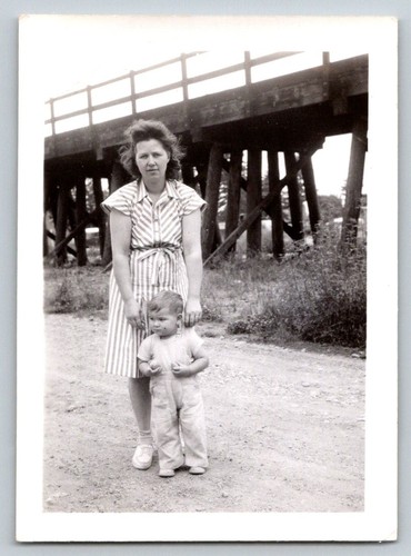 1940s mom child standing near - 1940s,
