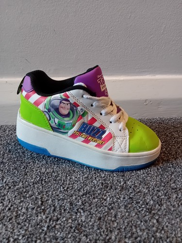 Heeleys buzz lightyear - buzz,