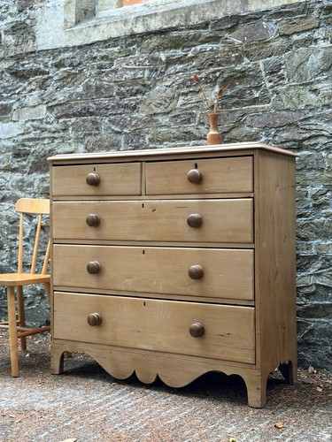 Good antique pine chest - antique, of
