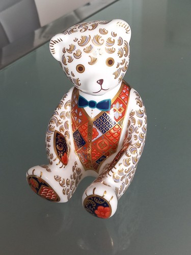 Royal crown derby - royal,
