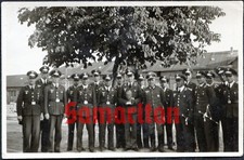 I12/32 WW2 ORIGINAL PHOTO OF GERMAN LW OFFICERS WITH DAGGER
