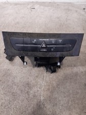 2008 MERCEDES E CLASS W211 HAZARD SWITCH PANEL CD CHANGER 2116800552