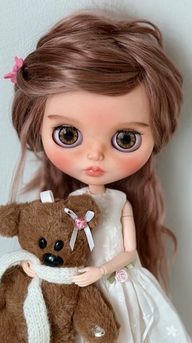 Custom blythe style doll - blythe,