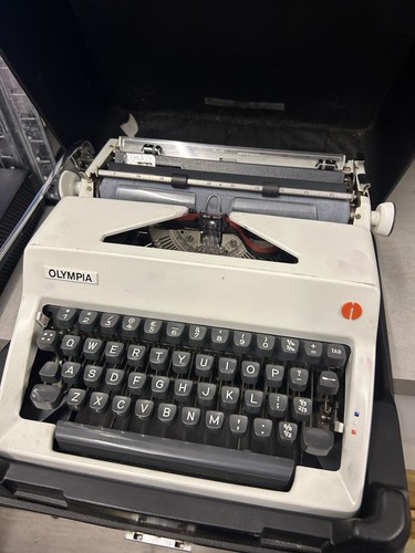 Vtg olympia sm8 portable - vtg,