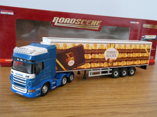 Corgi roadscene ferrero rocher - roadscene,