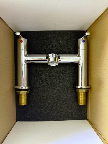 Jacuzzi bath filler - jacuzzi, tap