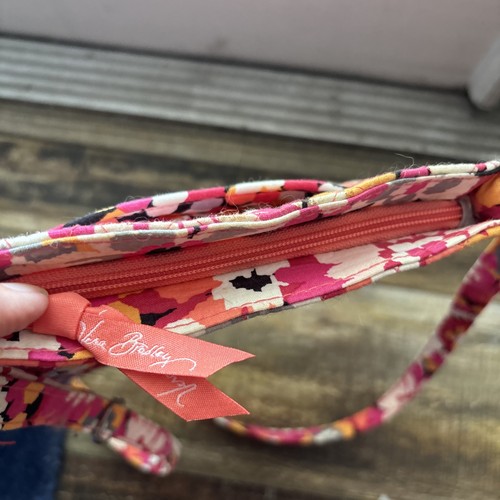 Vera bradley medium - vera, floral
