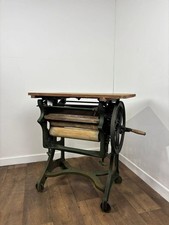 Vintage ‘Anglian’ Cast