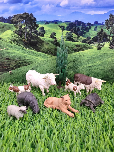 Britains vintage toy animals - vintage,
