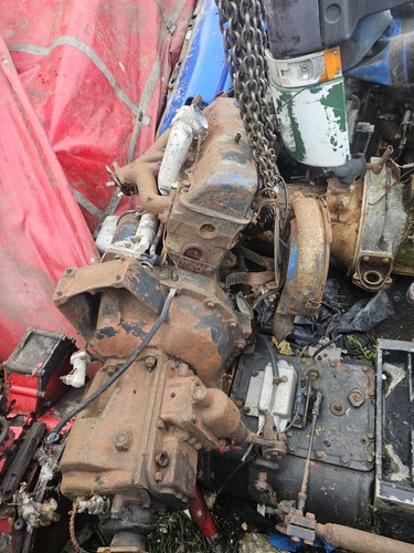 Ford cargo cylinder engine - ford,