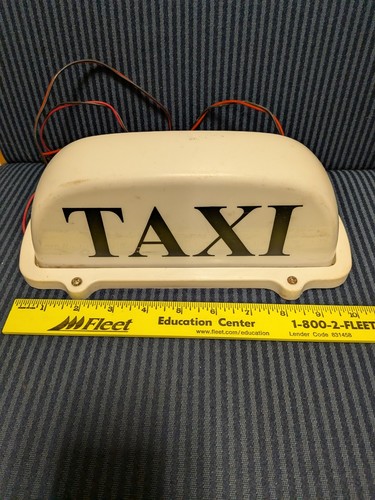 Taxi top dome light roof - light, sign