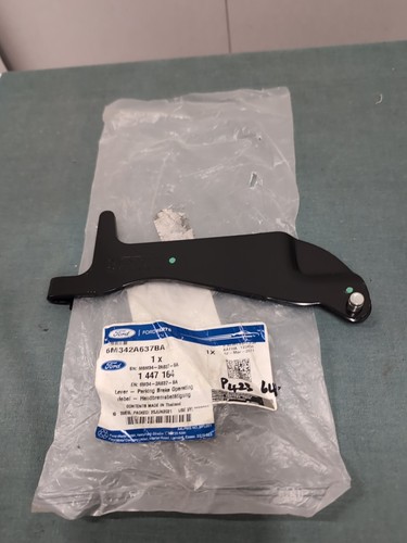 Rear brake shoe - shoe, adjuster