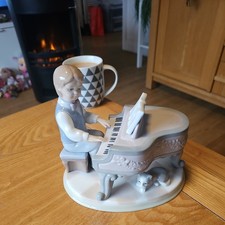  The Leonardo Collection