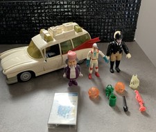 The Real Ghostbusters ECTO-1 Vehicle Figures With Ghosts & Extras 1984 