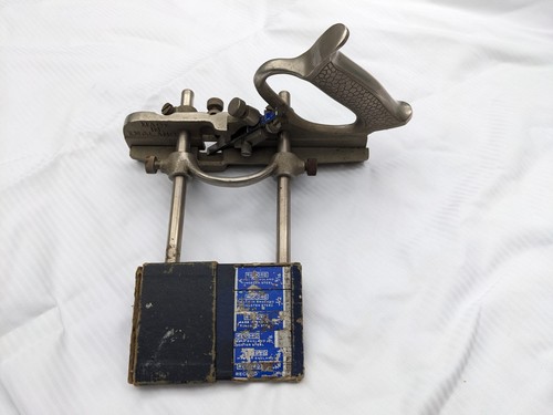 Record 044 plough plane - 044,