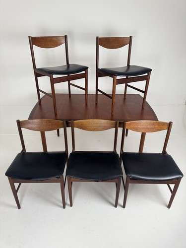 Plan extending dining table - extending,