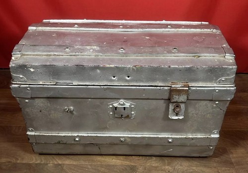Metal luggage steamer - luggage, travel