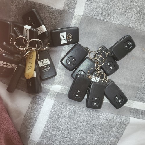 Genuine toyota prius - genuine,
