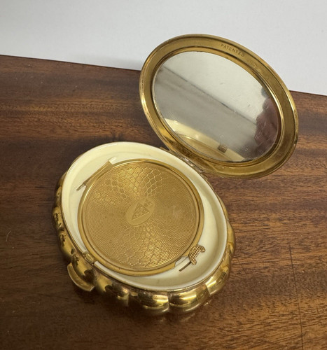 Vintage powder box - vintage, compact
