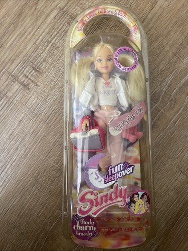 Sindy fun sleepover - fun,