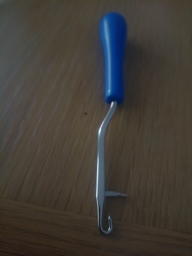 Latch hook tool - latch, making