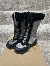 Ugg Capstone Quilted Black