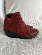 Lovely Fly London Red Leather
