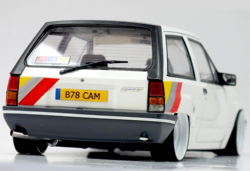 Custom vauxhall nova - 1:18,