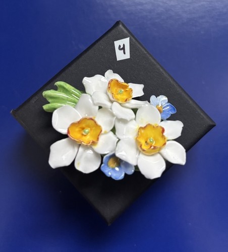 Vintage porcelain brooch - porcelain,