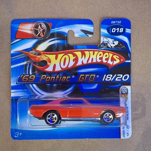 2005 hot wheels - wheels, realistics