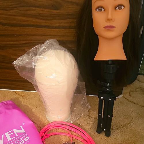 Leeven female hair - leeven,