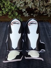 Twins Special  Padded Shin Guards Muay Thai Kickboxing  Shin Pads Size M